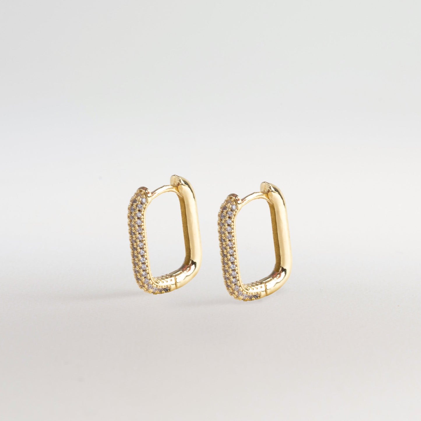 joyería, jewelry, earing, aretes, gold, oro, acero inoxidable, chapa de oro, tendencia, hoops