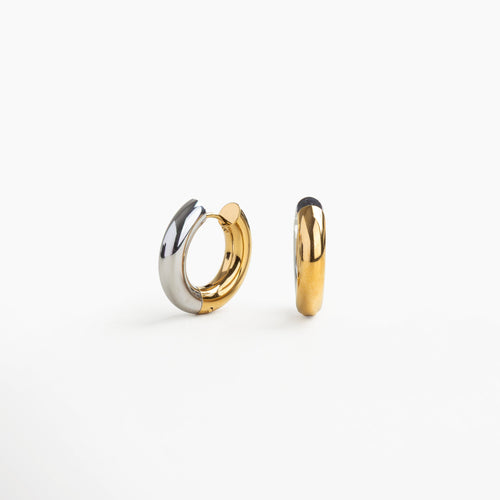 Arracadas bitono dorado y plateado de acero inoxidable, Aretes redondos combinados en dorado y plateado, Arracadas modernas en dos tonos metálicos, Pendientes pequeños estilo chunky en acero inoxidable, Aretes circulares bicolor ideales para uso diario