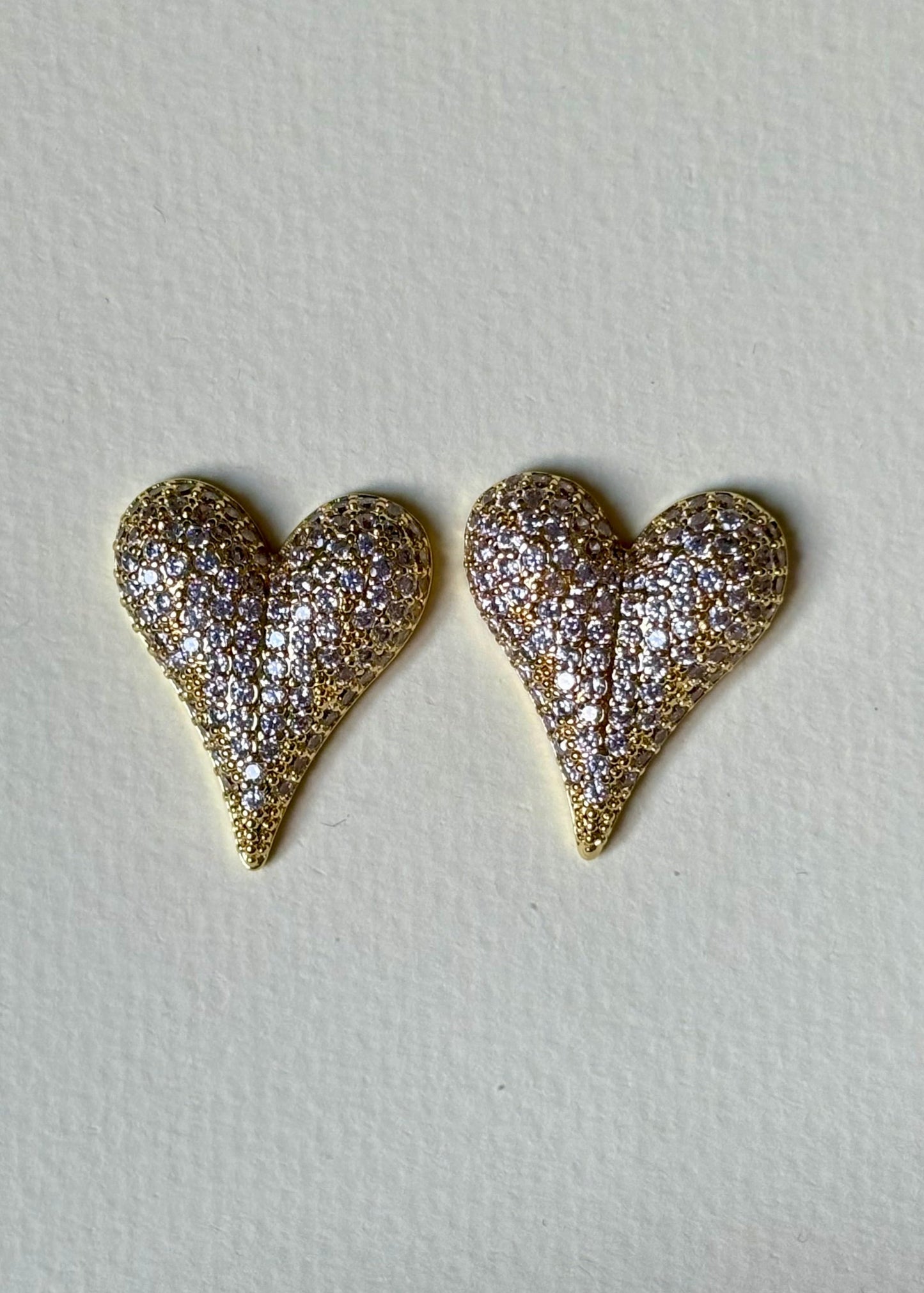 Aretes Corazones Dorados