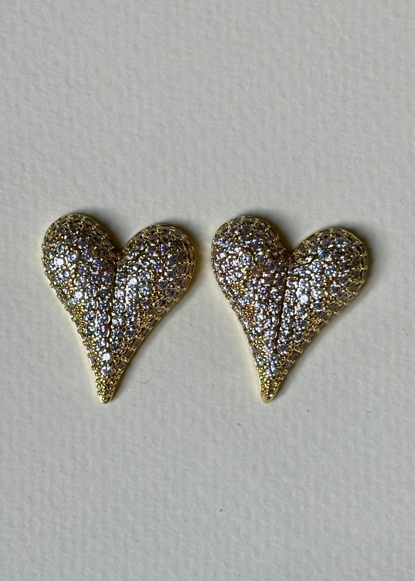 Aretes Corazones Dorados