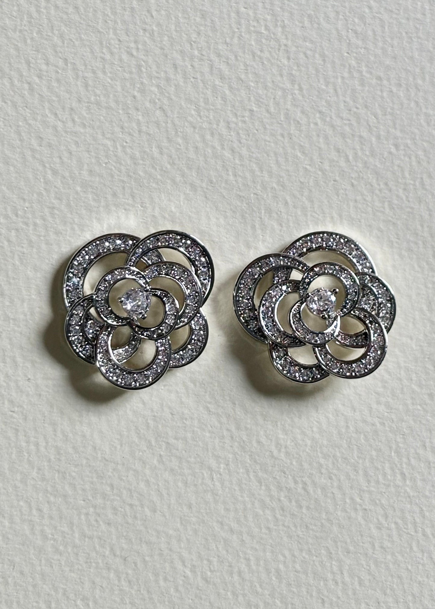 Aretes Marie Plateados