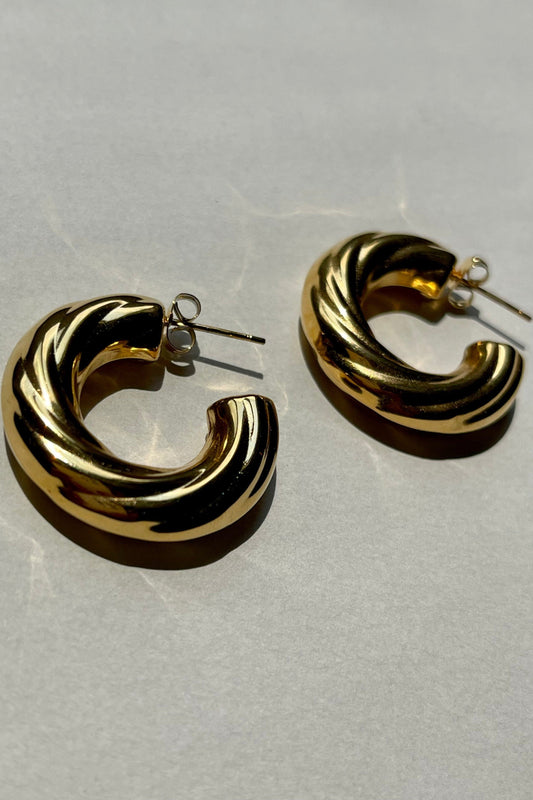 Arata Golden Hoops