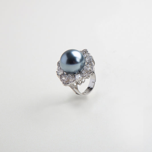 Anillo Elena, Anillo elegante, Anillo sofisticado, Anillo con piedra central, Anillo de zirconia