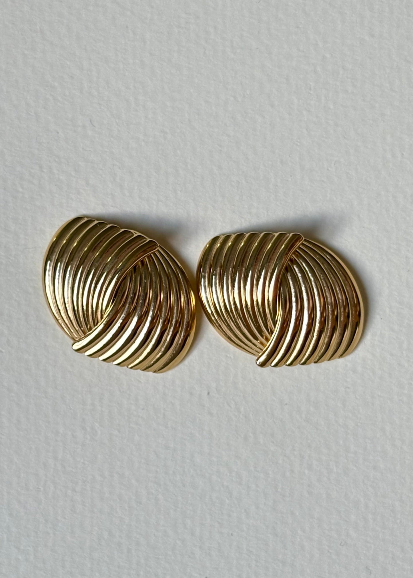 Aretes Ita Dorados